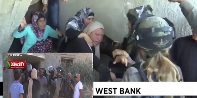 Sionistlər müdafiəsiz fələstinli ailənin evini dağıtdı – Video