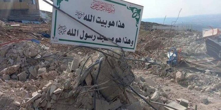 İşğalçılar əl-Xəlil şəhərində bir məscidi dağıdıblar