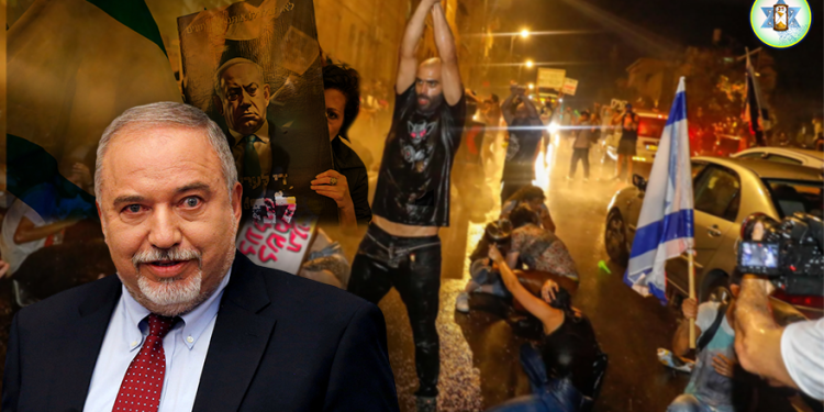 Liberman: Ölkədə hökumət mövcud deyil! (Video)