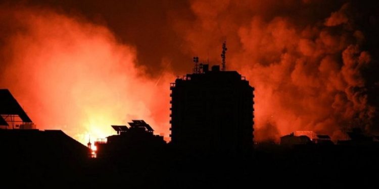 Sionist rejiminin Qəzzəyə qəddarcasına hücumları/Qəzzənin su və işğının kəsilməsi/ Şəhidlərin sayının 687 nəfərə çatması