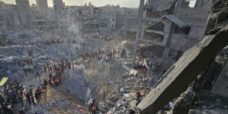 Amerikalı bir hərbi rəsmisinin etirafı: Cəbaliya düşərgəsindəki fələstinlilərin 900 kq-lıq bombalarla qətliamı