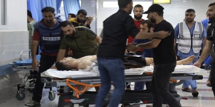 Sionist qırıcılarının Qəzzənin müxtəlif bölgələrinə hücumları və 25 şəhid, onlarla yaralı