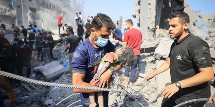 Fələstinlilərin evlərinin bombalanması zamanı 44 nəfər şəhid olub