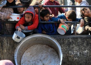 Qida və dərman çatışmazlığı 700 mindən çox fələstinlinin həyatını təhdid edir