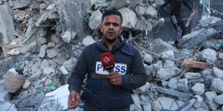 Sionistlərin Rəfəhdə törətdikləri son cinayətdə 12 qadın və uşaq şəhid olub