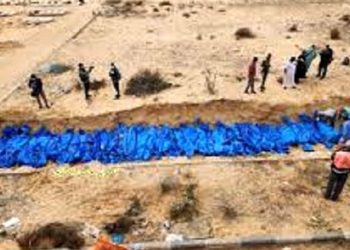 Xan Yunisdəki kütləvi məzarlıqda 150 fələstinlinin cəsədinin tapılması