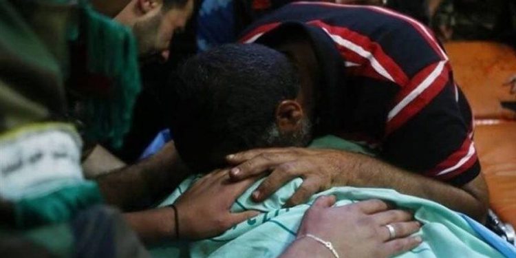 Qəzzə zolağının şimalındakı bir məktəbə hücumda 10 fələstinli şəhid olub