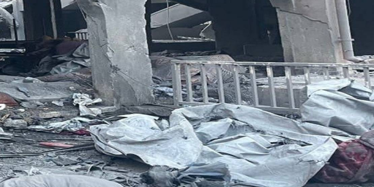 İşğalçı sionist rejim Qəzzada məktəbləri bombalayır, aclıqdan əziyyət çəkənləri təqib edir