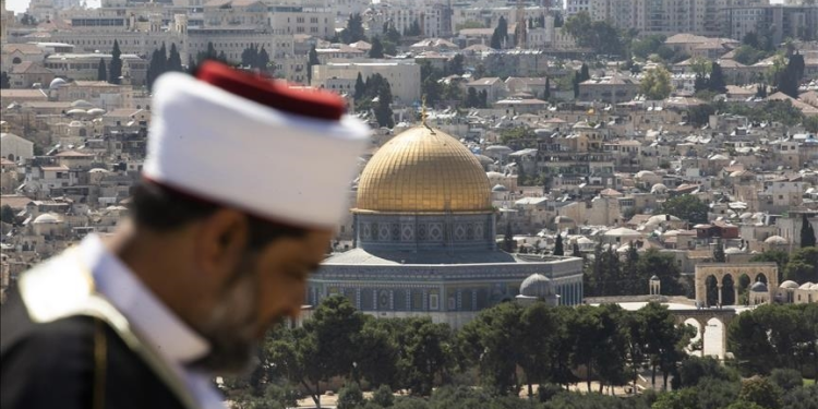 Qüds Vəqfləri İdarəsi: Bu ay 3500-dən çox məskunlaşan Əl-Əqsaya hücum edib