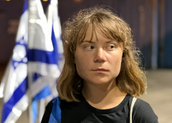 Greta Thunberq Parisə çatdıqdan sonra: