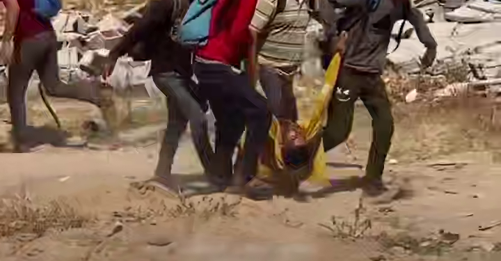 Rəfahda yardım nöqtəsi yaxınlığında fələstinlilərə atəş açıldığı an görüntüləndi