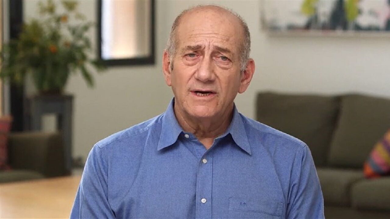 Olmert: Netanyahu şəxsi maraqları uğrunda mübarizəni davam etdirir