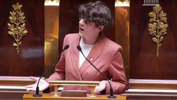 İsrailin Hənzələ gəmisinin sərnişinlərinə münasibətinin şok təfərrüatları