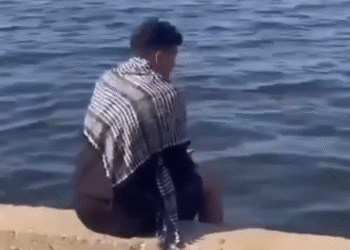 İsrail snayperçisinin Qəzzədə bir mülki şəxsə birbaşa atəşi