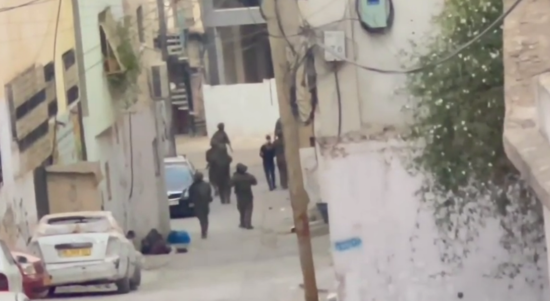 Qərb sahilində yaralanmalar və kütləvi həbslər