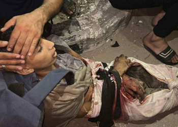 Qəzza zolağında daha bir qanlı gecə… Çadırlarda, evlərdə və yardım gözləyən insanların hədəfə alındığı qətliamlar