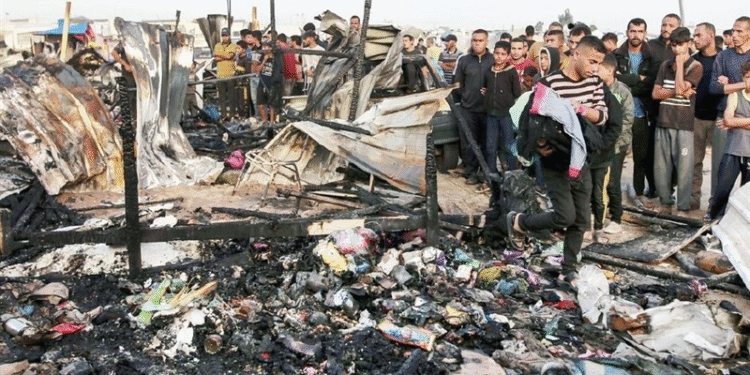 Sionistlərin Qəzzada fələstinli qaçqınların çadırlarına hücumu