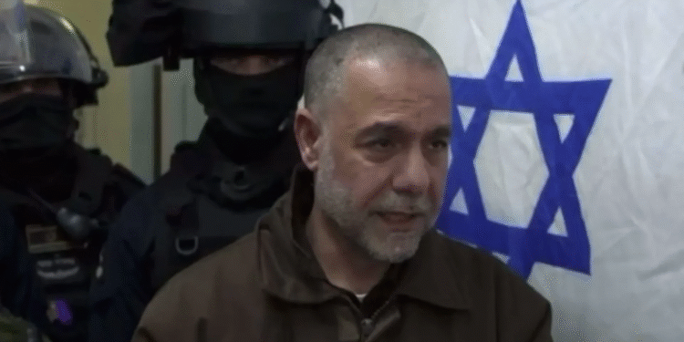 Kamal Advan Xəstəxanasının direktoru İsrail həbsxanasında “ac saxlanılır, işgəncəyə məruz qalır və tam təcriddədir”